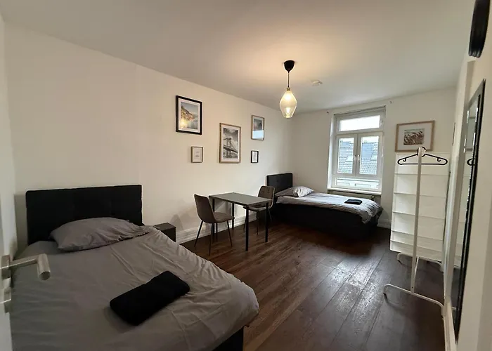Appartement Frankfurt 6 Betten 4 Og Fr1